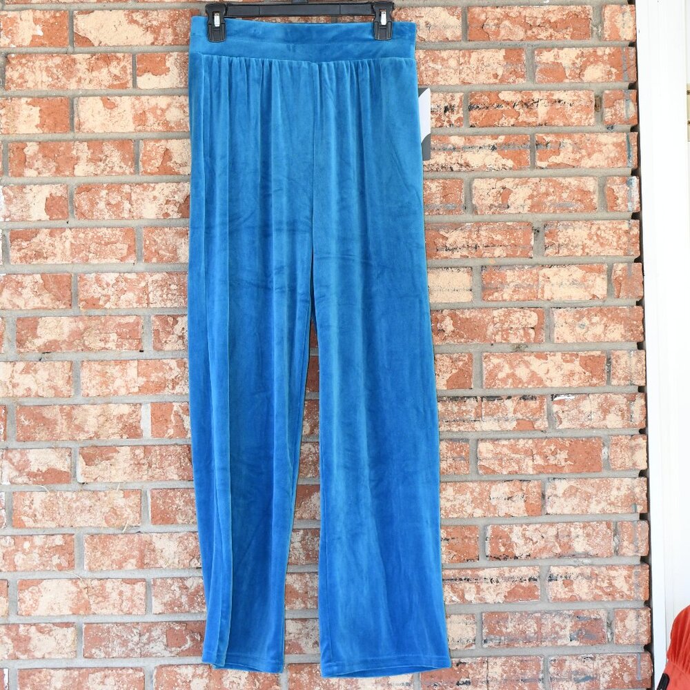 Love Poem By Block Blue Pants